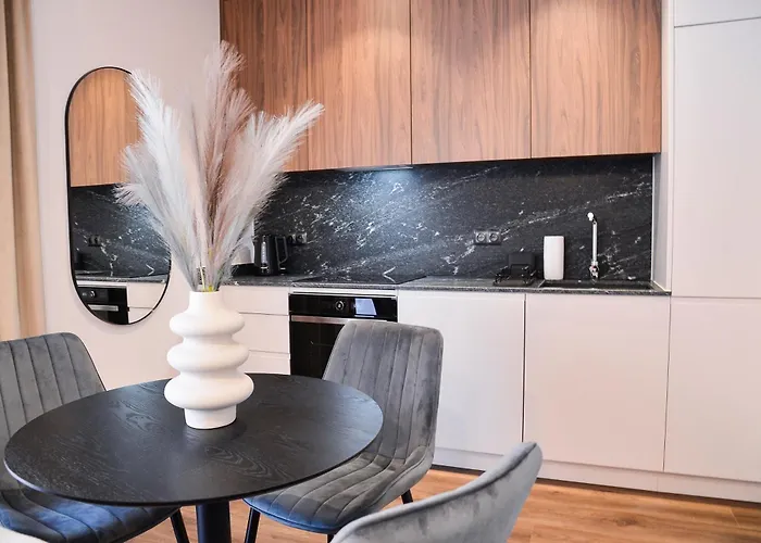 Citystay Scala Srodmiescie Apartament Z Uroczym Ogrodkiem